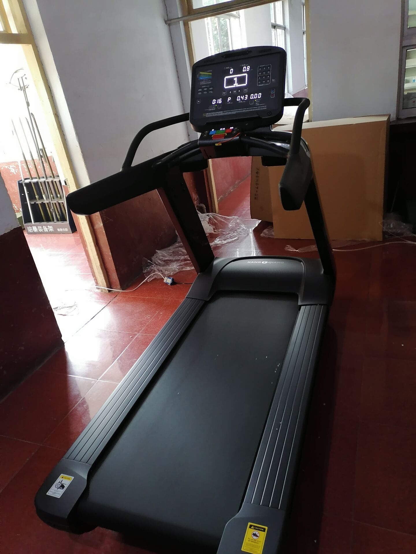 一千多的跑步机能用吗